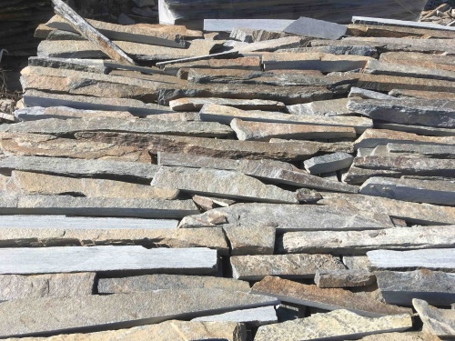 Горбушка златолит мультиколор для облицовки купить в Сочи