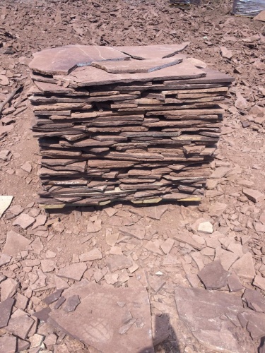 Плитняк лемезит бордовый для цоколя 1,5-2 см купить в Сочи