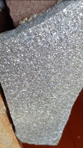 Плитняк златолит серебристый для цоколя, отмостки купить в Сочи