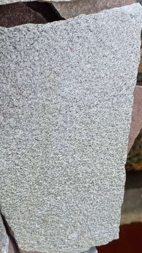 Плитняк златолит серебристый для цоколя, отмостки купить в Сочи