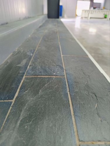 Плитка чёрная из натурального камня фасадная 30 см * 5 см, толщина 7 мм -30 мм купить в Сочи